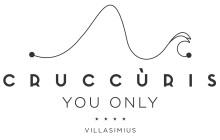 Cruccuris Resort лого на хотелаhotel logo